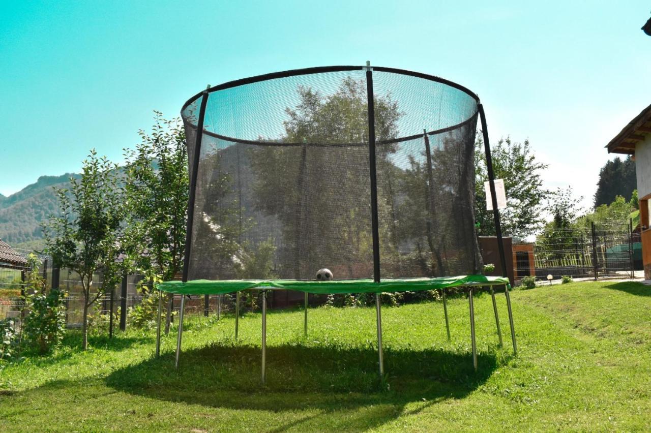 Casa De Sub Hora Villa Zărneşti Exteriör bild
